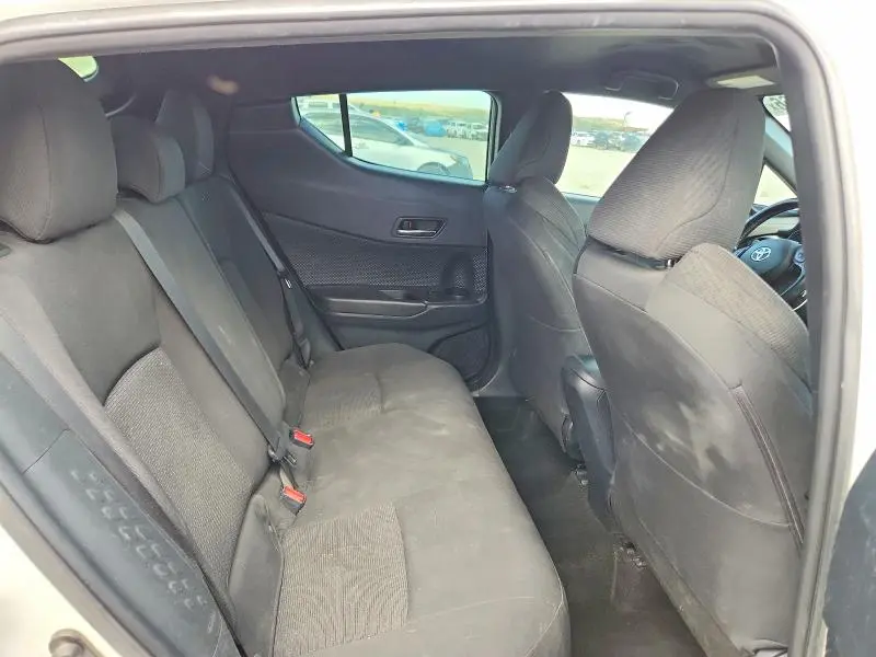 2018 TOYOTA C-HR XLE PREMIUM  