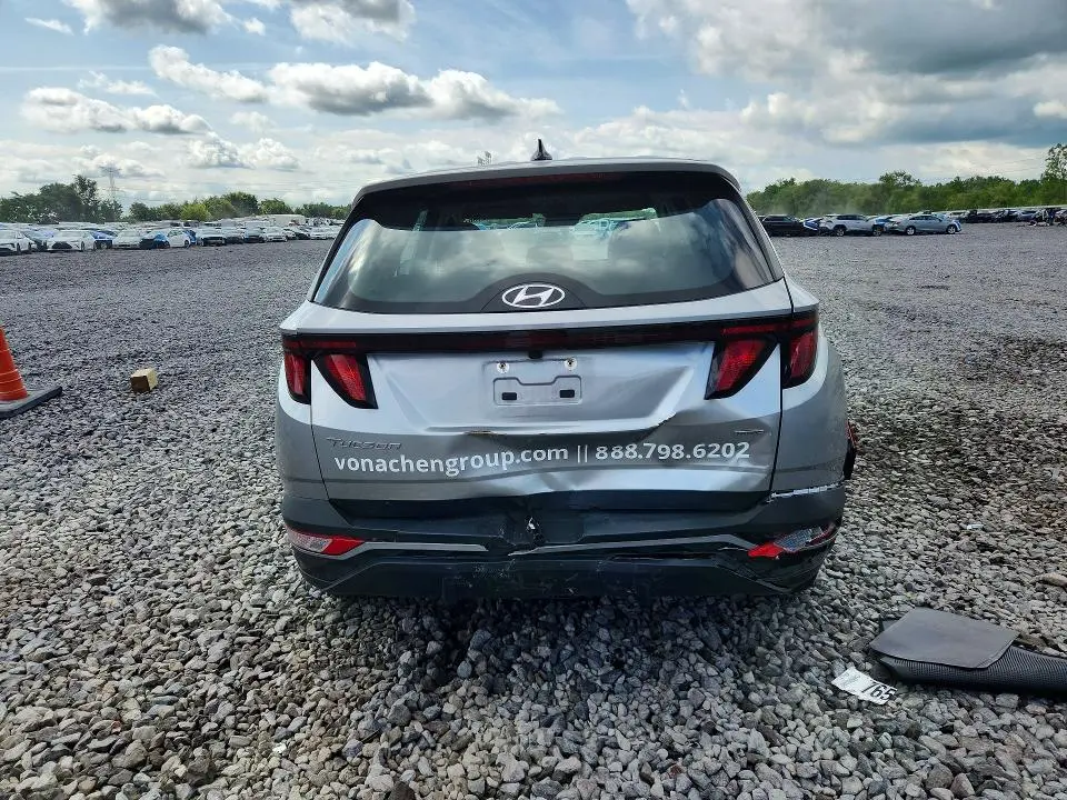 2024 HYUNDAI TUCSON SE  