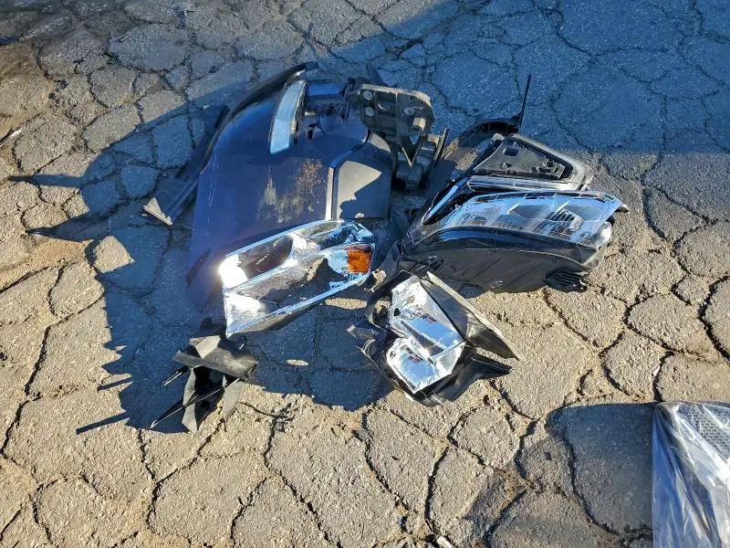 2016 CHEVROLET TRAVERSE LS  