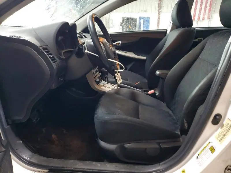 2010 TOYOTA COROLLA BASE  