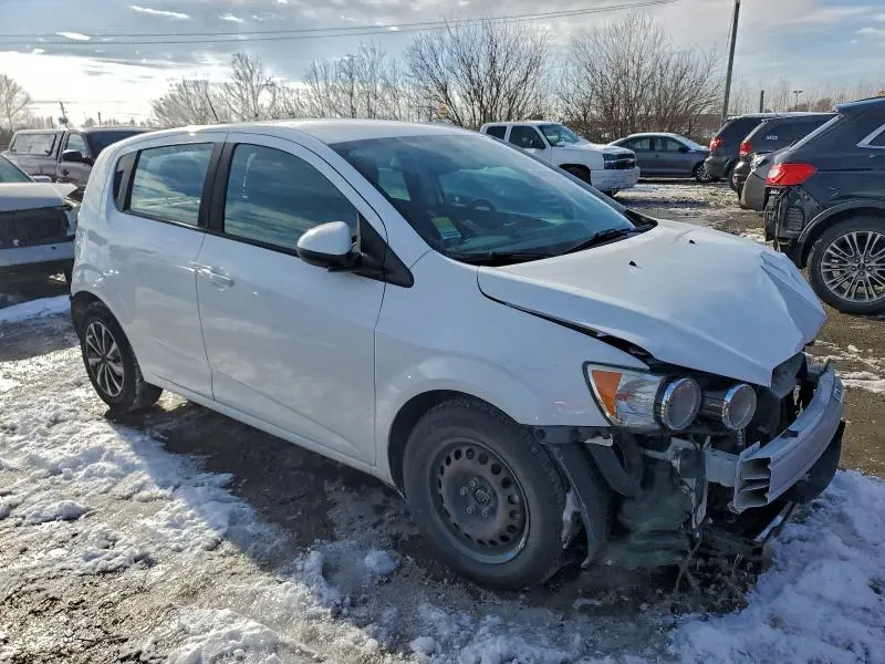 2015 CHEVROLET SONIC LS  
