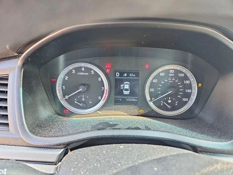 2019 HYUNDAI SONATA SE  
