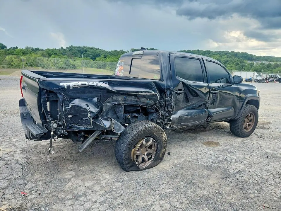 2019 TOYOTA TACOMA TRD SPORT  