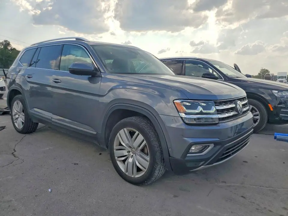 2018 VOLKSWAGEN ATLAS SEL PREMIUM  