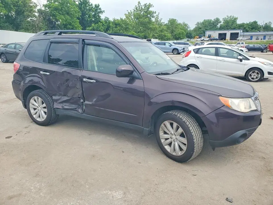 2013 SUBARU FORESTER 2.5X PREMIUM  