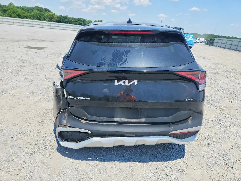 2023 KIA SPORTAGE LX  