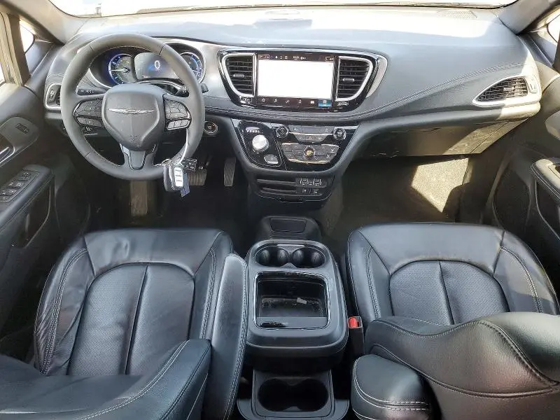 2022 CHRYSLER PACIFICA HYBRID TOURING L  