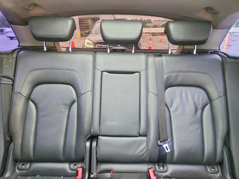 2010 AUDI Q5 PREMIUM PLUS  