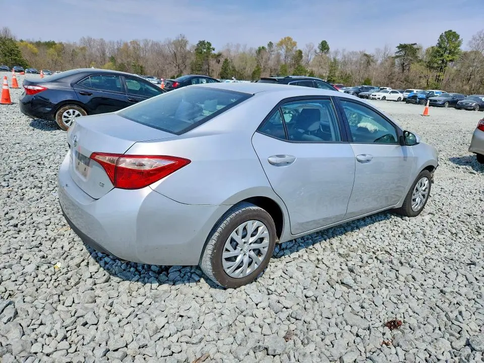 2017 TOYOTA COROLLA   