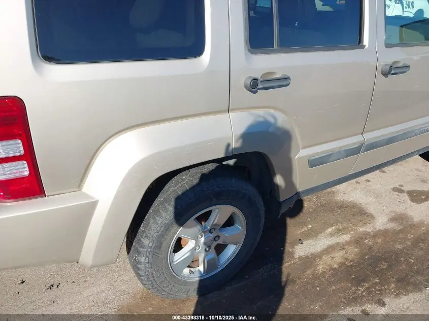 2010 JEEP LIBERTY SPORT