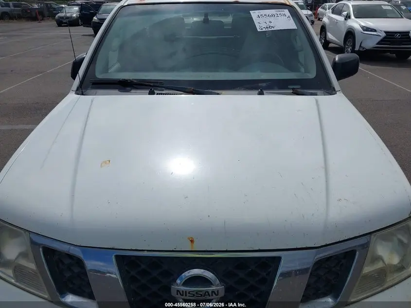 2013 NISSAN FRONTIER S
