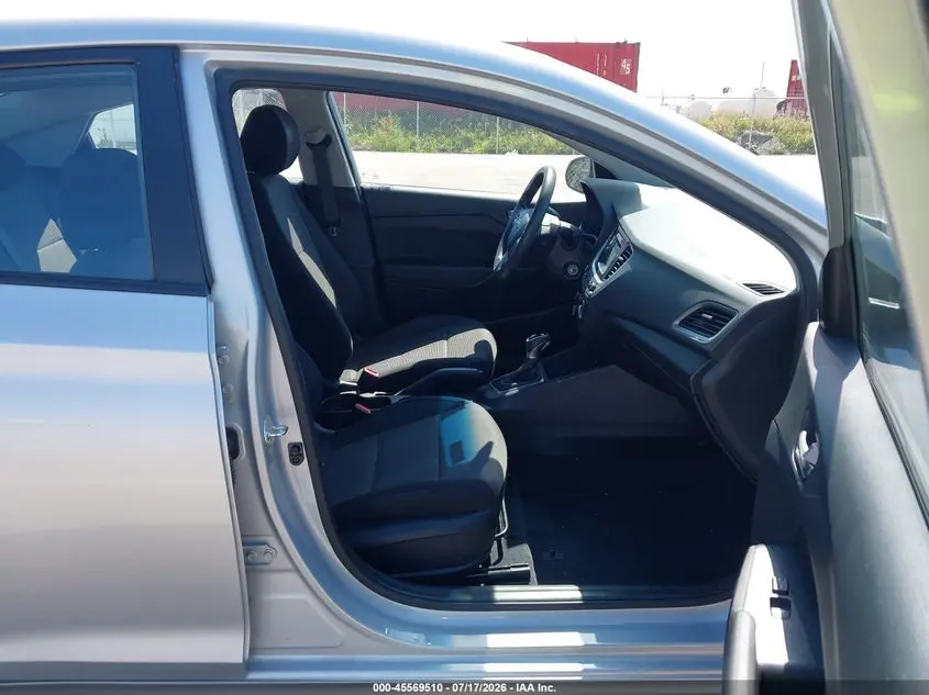 2018 HYUNDAI ACCENT SE