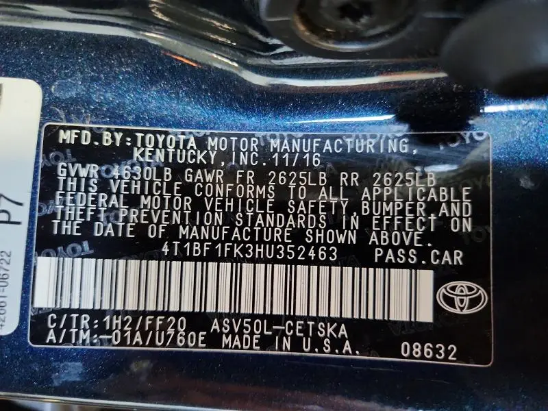2017 TOYOTA CAMRY SE  