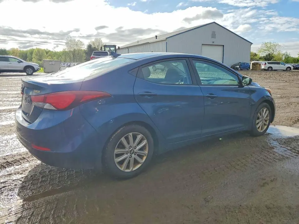 2014 HYUNDAI ELANTRA SE  