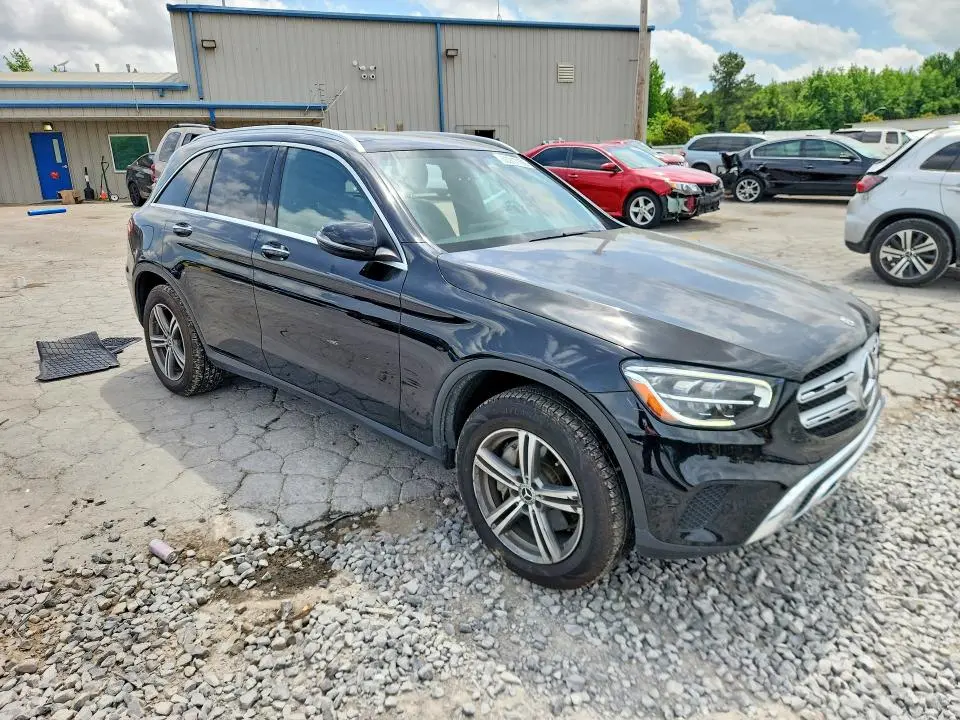 2020 MERCEDES-BENZ GLC 300  