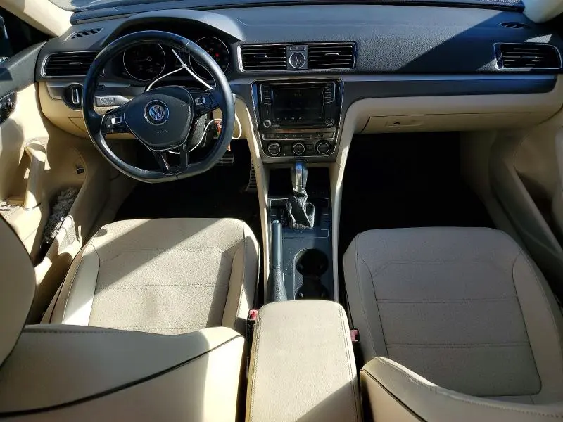 2017 VOLKSWAGEN PASSAT R-LINE  