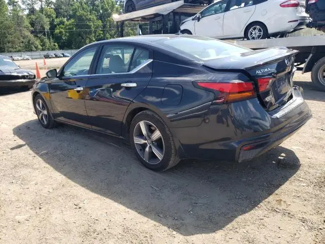 2021 NISS ALTIMA SV   