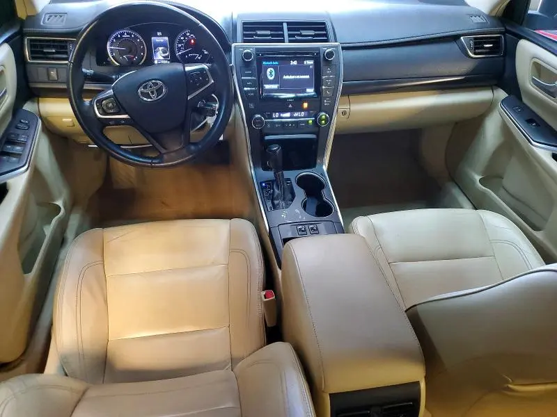 2017 TOYOTA CAMRY XLE  