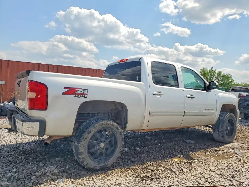 2011 CHEVROLET SILVERADO K1500 LTZ  