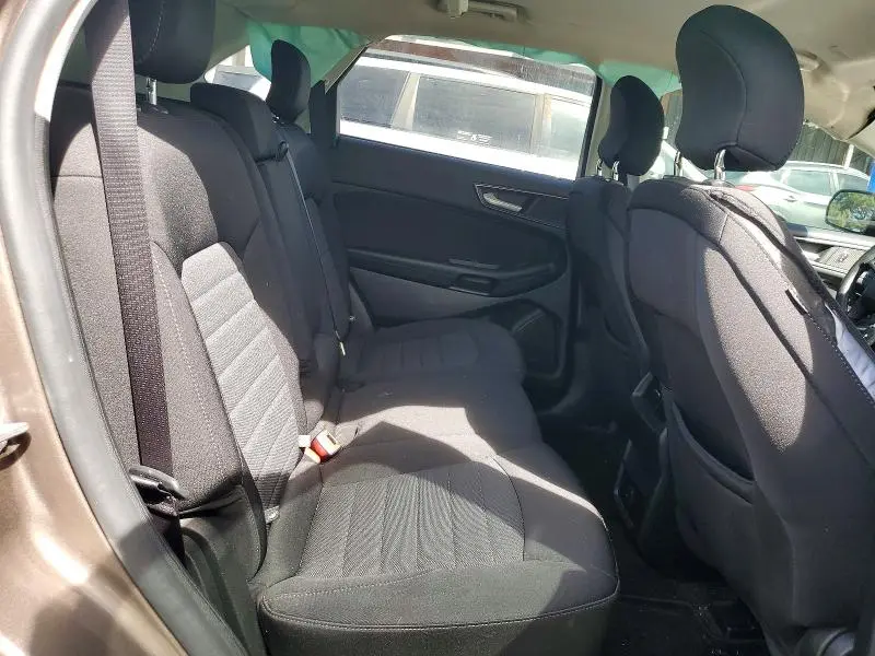 2019 FORD EDGE SE  