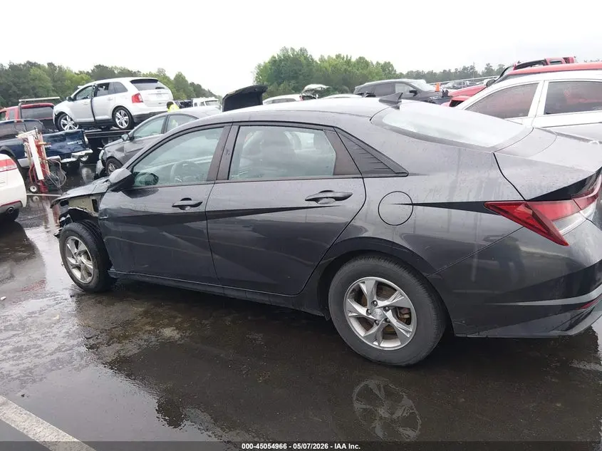 2021 HYUNDAI ELANTRA SE