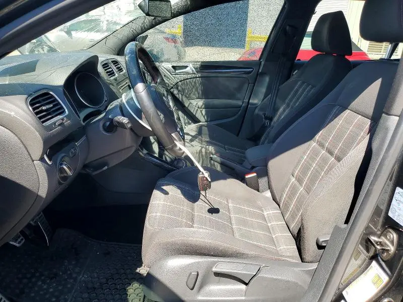 2012 VOLKSWAGEN GTI   