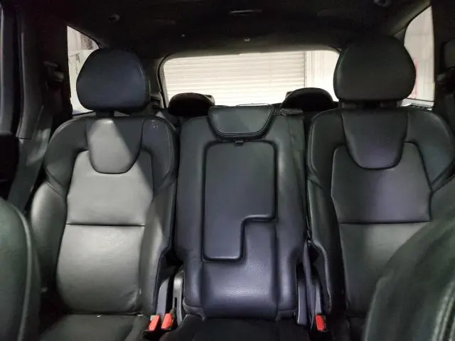 2018 VOLVO XC90 T6