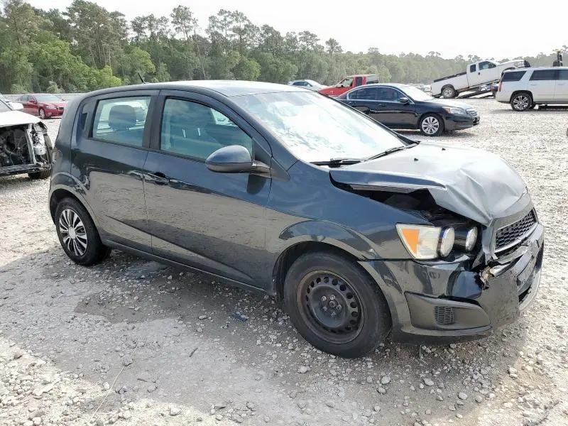 2014 CHEVROLET SONIC LS  