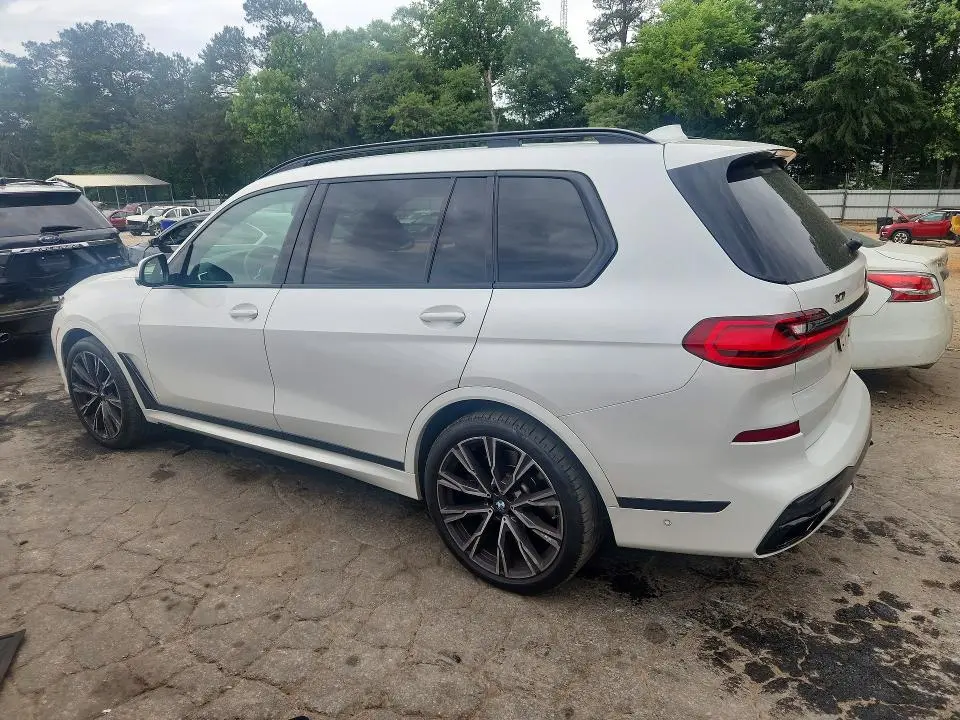 2020 BMW X7 M50I  