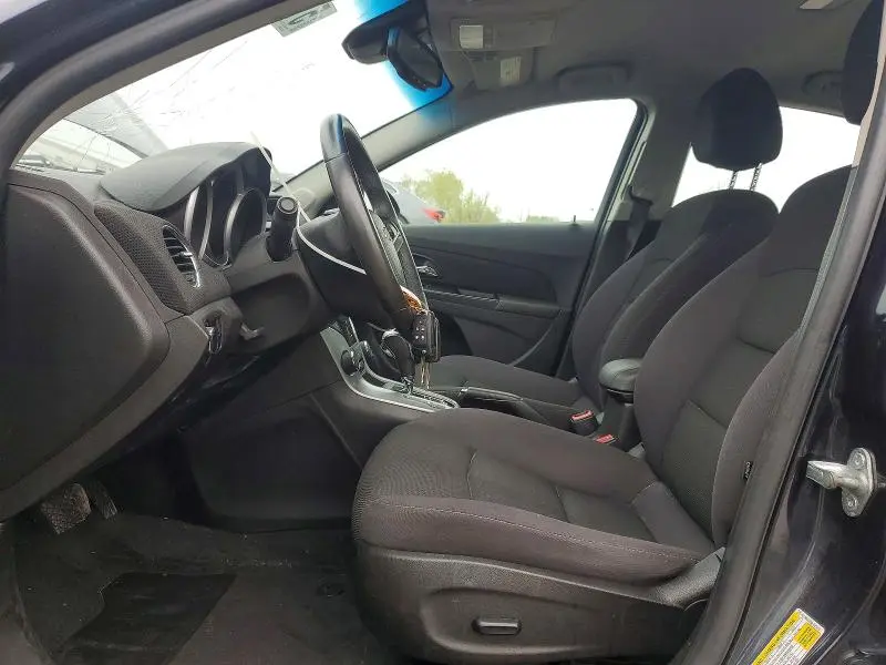 2013 CHEVROLET CRUZE LT  