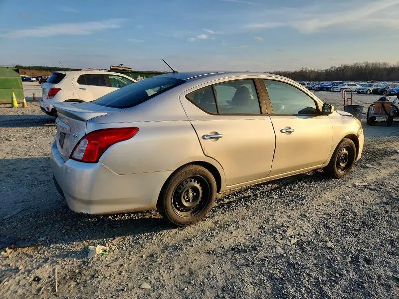 2017 NISSAN VERSA S  