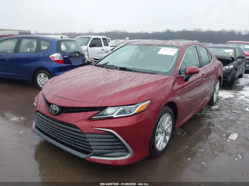 2022 TOYOTA CAMRY LE AWD