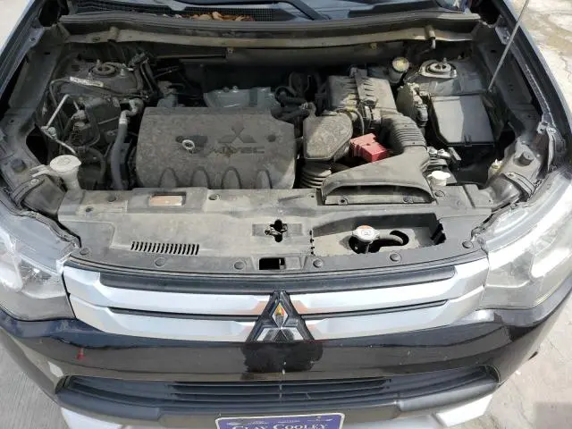 2015 MITSUBISHI OUTLANDER ES  