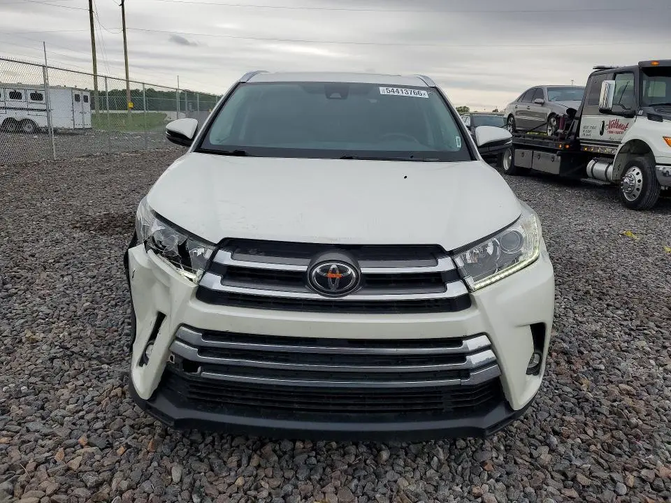 2019 TOYOTA HIGHLANDER LIMITED  