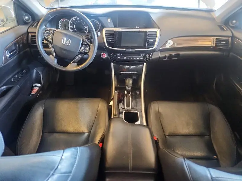 2017 HONDA ACCORD TOURING  