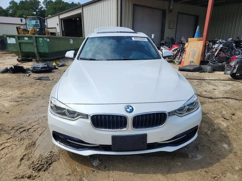2018 BMW 330 XI  