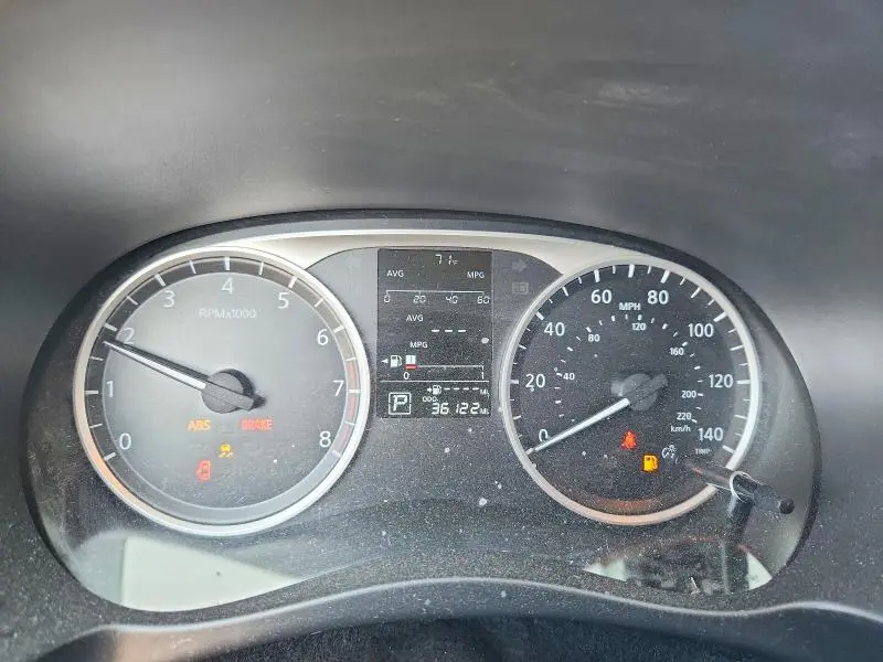 2020 NISSAN KICKS S  