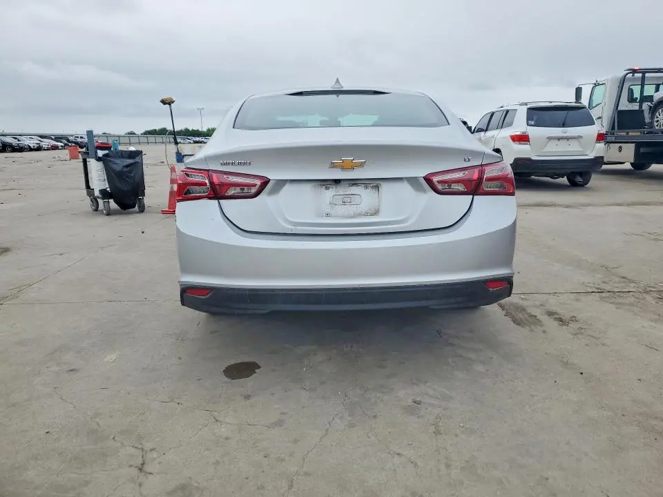 2022 CHEVROLET MALIBU LT  