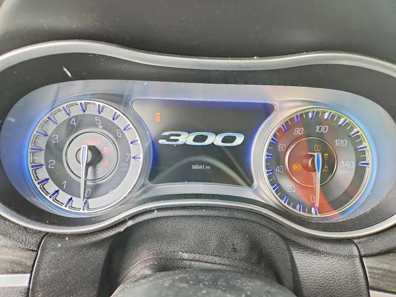 2018 CHRYSLER 300 TOURING  