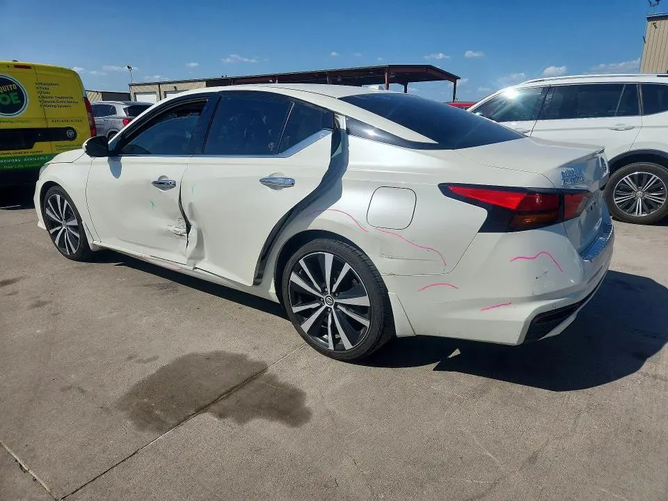 2020 NISSAN ALTIMA PLATINUM  