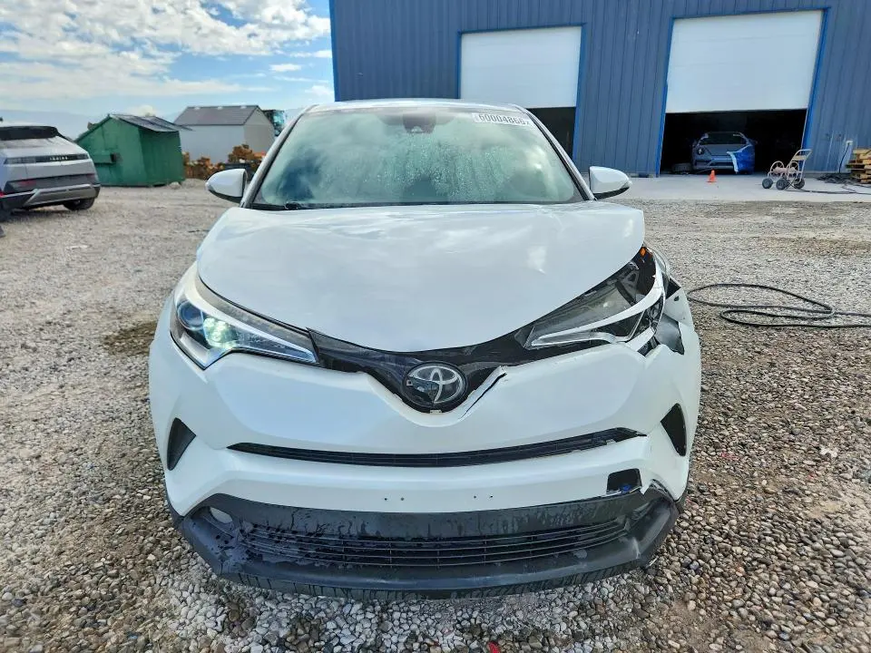 2018 TOYOTA C-HR XLE PREMIUM  