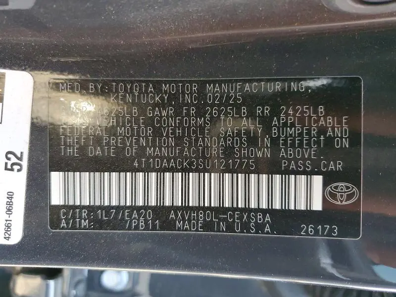 2025 TOYOTA CAMRY SE  