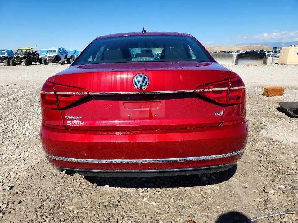 2016 VOLKSWAGEN PASSAT S  