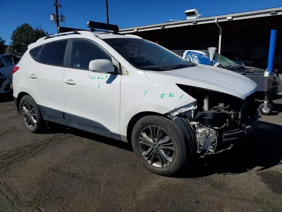 2014 HYUNDAI TUCSON SE  