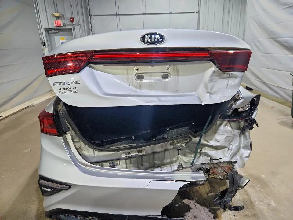 2020 KIA FORTE LXS  