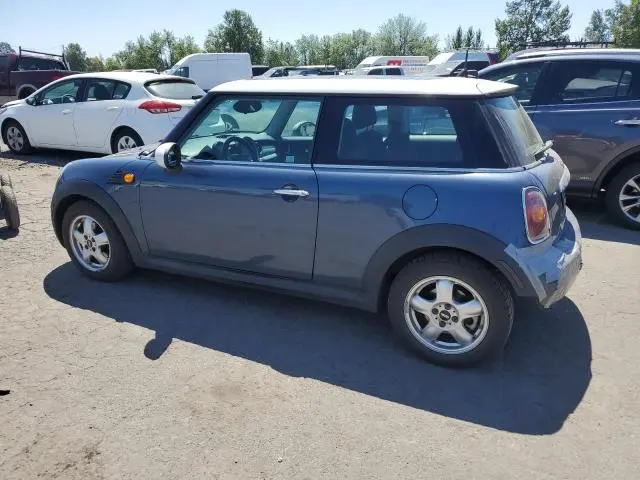 2010 MINI COOPER   