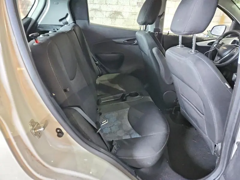 2016 CHEVROLET SPARK 1LT  