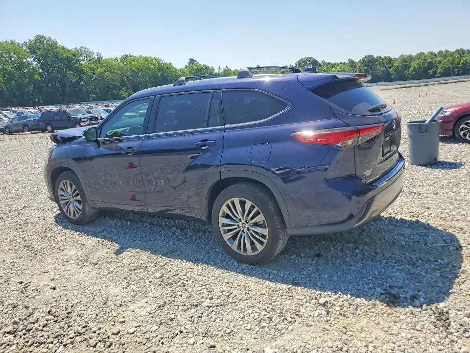 2023 TOYOTA HIGHLANDER PLATINUM  
