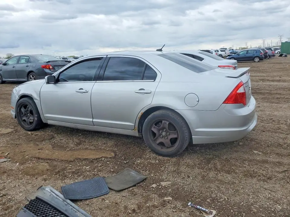 2010 FORD FUSION SE  