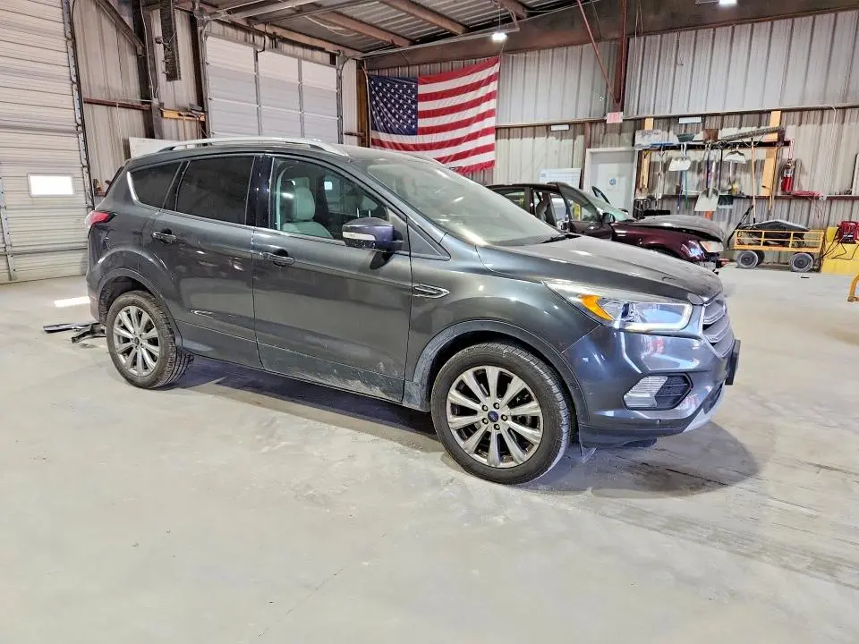 2018 FORD ESCAPE TITANIUM  